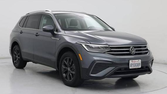 VOLKSWAGEN TIGUAN 4MOTION 2022 3VV2B7AX0NM017037 image